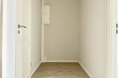 Bild zu Luxus-2-Zimmer-Wohnung mit hochwertiger Einbauküche und Westbalkon in Rostock-Südstadt