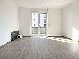 Bild zu Neubau! 4-Zimmer-Wohnung mit Südbalkon, Einbauküche und Aufzug in Rostock-Groß Klein