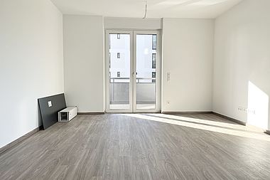 Bild zu Neubau! 4-Zimmer-Wohnung mit Südbalkon, Einbauküche und Aufzug in Rostock-Groß Klein