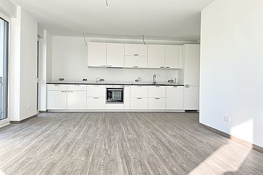 Bild zu Neubau! 4-Zimmer-Wohnung mit Südbalkon, Einbauküche und Aufzug in Rostock-Groß Klein