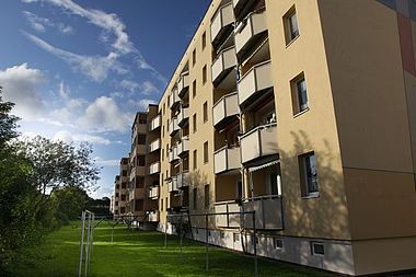 Bild zu Luxus-2-Zimmer-Wohnung mit hochwertiger Einbauküche und Westbalkon in Rostock-Südstadt