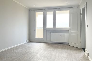 Bild zu Luxus-2-Zimmer-Wohnung mit hochwertiger Einbauküche und Westbalkon in Rostock-Südstadt