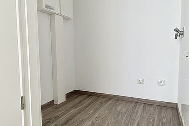 Bild zu Neubau! 4-Zimmer-Wohnung mit Südbalkon, Einbauküche und Aufzug in Rostock-Groß Klein