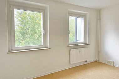 Bild zu 3-Zimmer-Wohnung mit Balkon und Badewanne in Rostock-Groß Klein