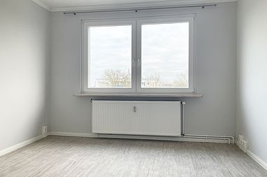 Bild zu Luxus-2-Zimmer-Wohnung mit hochwertiger Einbauküche und Westbalkon in Rostock-Südstadt