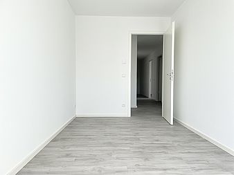 Bild zu Neubau! 3-Zimmer-Wohnung mit Ostbalkon, Einbauküche und Aufzug in Rostock-Groß Klein