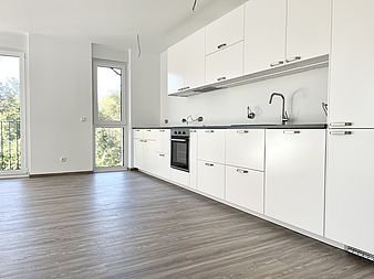 Bild zu Neubau! 4-Zimmer-Wohnung mit Südbalkon, Einbauküche und Aufzug in Rostock-Groß Klein