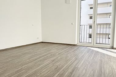 Bild zu Neubau! 4-Zimmer-Wohnung mit Südbalkon, Einbauküche und Aufzug in Rostock-Groß Klein