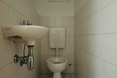 Bild zu Mit Balkonverglasung! 2-Zimmer-Wohnung mit Dusche in Rostock-Lütten Klein
