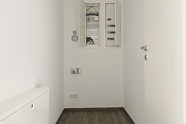 Bild zu Neubau! 3-Zimmer-Wohnung mit Einbauküche, Tiefgaragenstellplatz und Ostbalkon in Rostock-Groß Klein