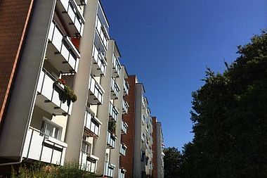 Bild zu Südbalkon mit Blick ins Grüne! 2-Zimmer-Wohnung in Rostock-Lütten Klein